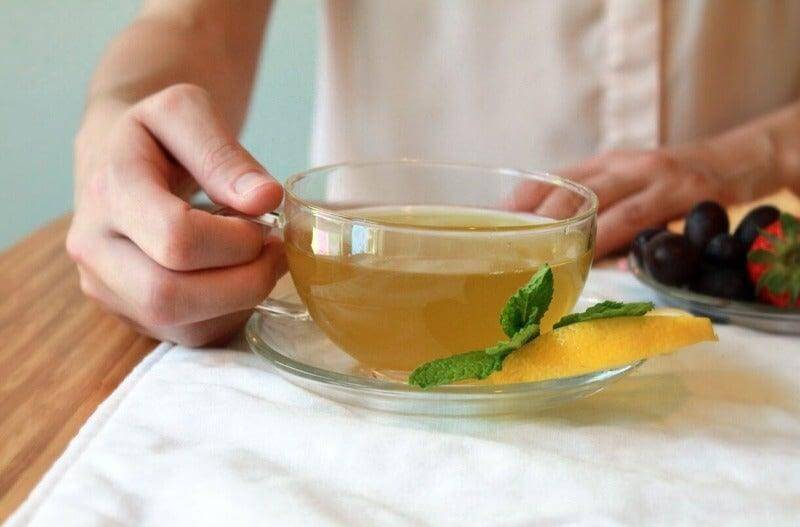 
                  
                    Organic Slim Tea 
                  
                